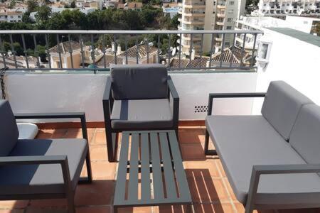 Amplio Apartamento Con Piscina Cerca De La Playa نيرخا المظهر الخارجي الصورة